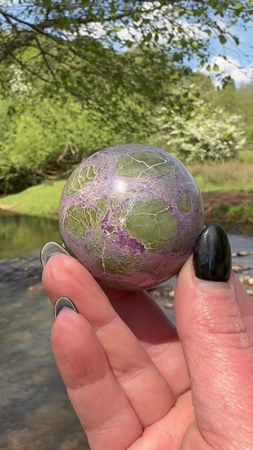 Thumbnail: Stichtite and Serpentine Sphere Atlantisite  