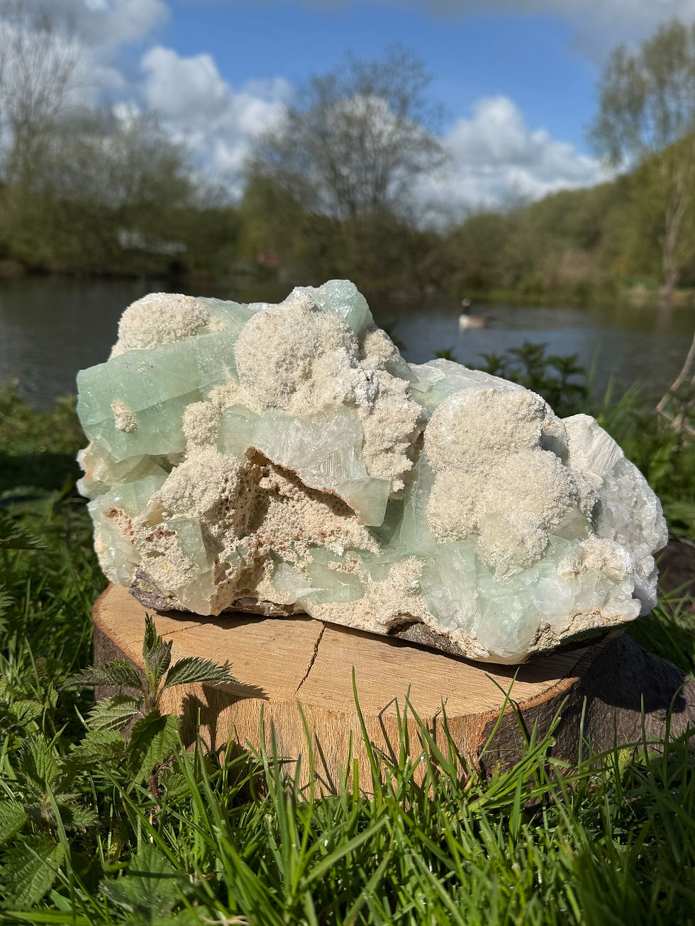 Thumbnail: Green Cubed Apophyllite in Mordenite 5.8kg 
