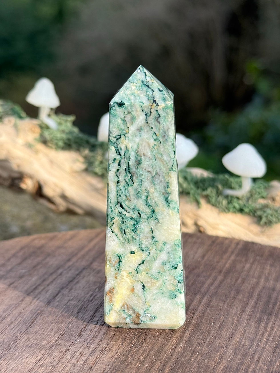Thumbnail: Mariposite Obelisk Tower Location California USA  