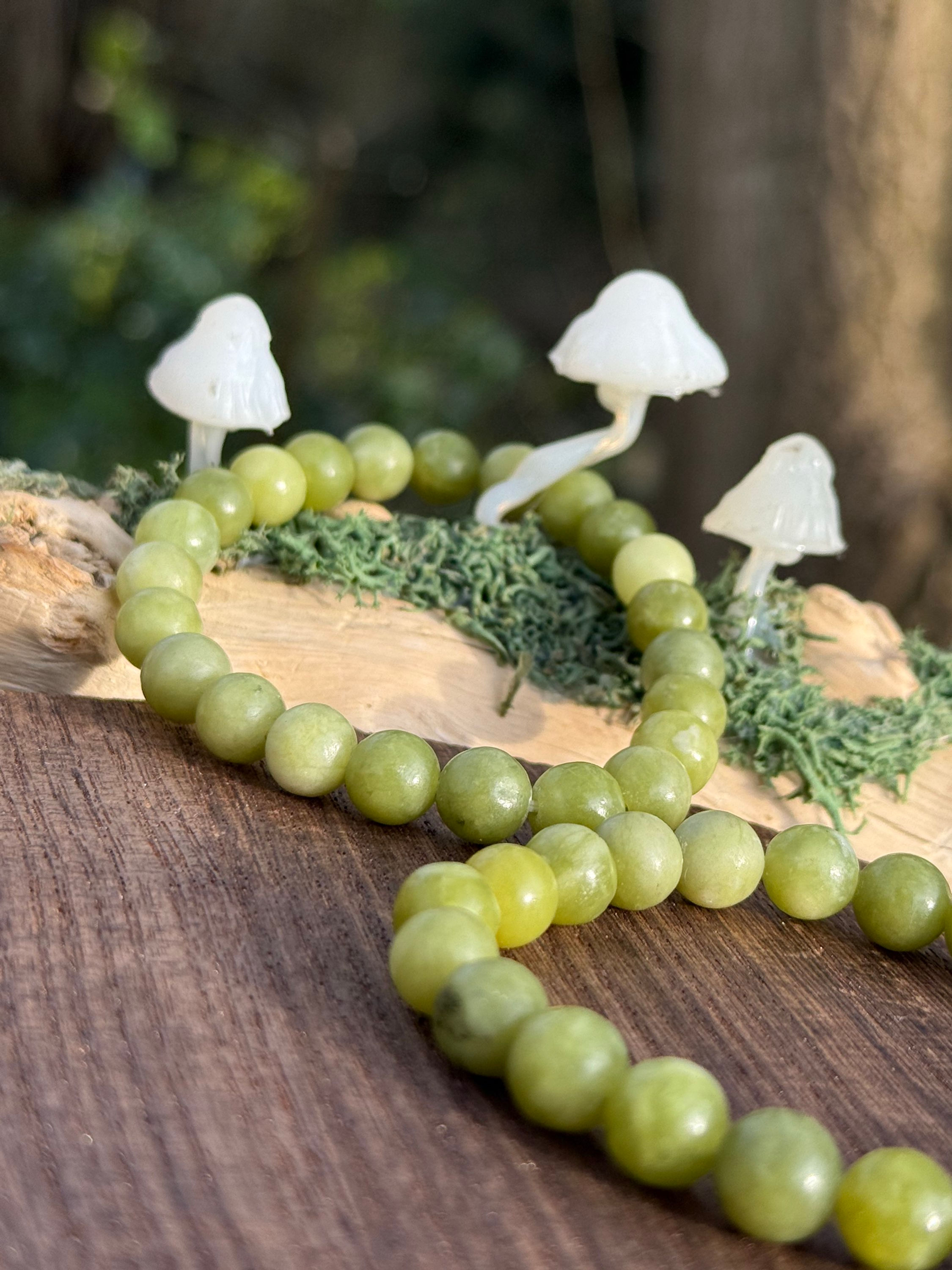 Green Jade Beaded Bracelet 8mm Health and Wealth