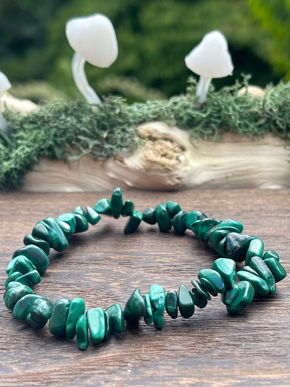 Thumbnail: Malachite Polished Chip Bracelet Stabalize Mood