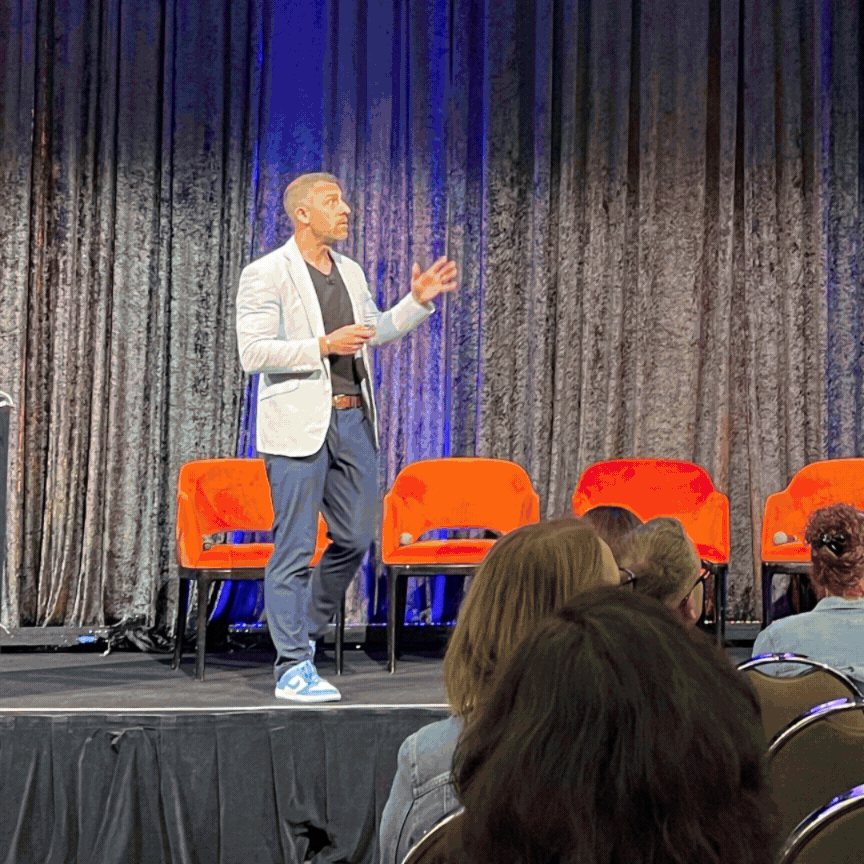 Copy of Small copy of All LinkedIn Testimonials (1).gif