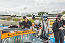Tomas pompidou et Olivier severini pilote de l'équipe xp racingen ligier js cup france, s'installant dans la ligier js2r evo du team xp racing au circuit paul ricard