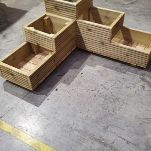 timber planter