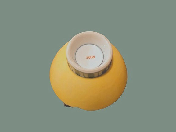 Thumbnail: Vibrant Japanese Porcelain Footed Rice Bowls