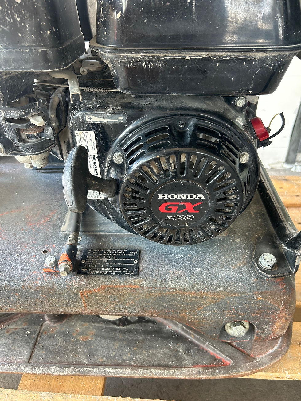 Reversierbare Vibroplatte Hutter Mikasa MVH 150 GH