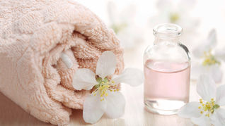 5 Main Essential Oils and what they do for you