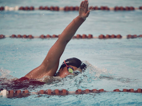 Medley swimming for triathlon