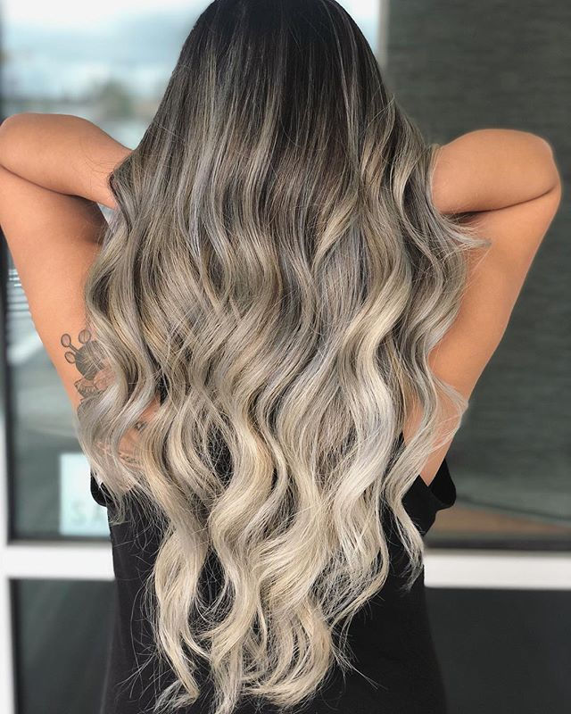 s t o r m y  b l o n d e 🌪 ._._._.__#tr