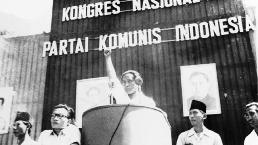 D.N. Aidit: “PKI Menentang Pemretelan Terhadap Pancasila”