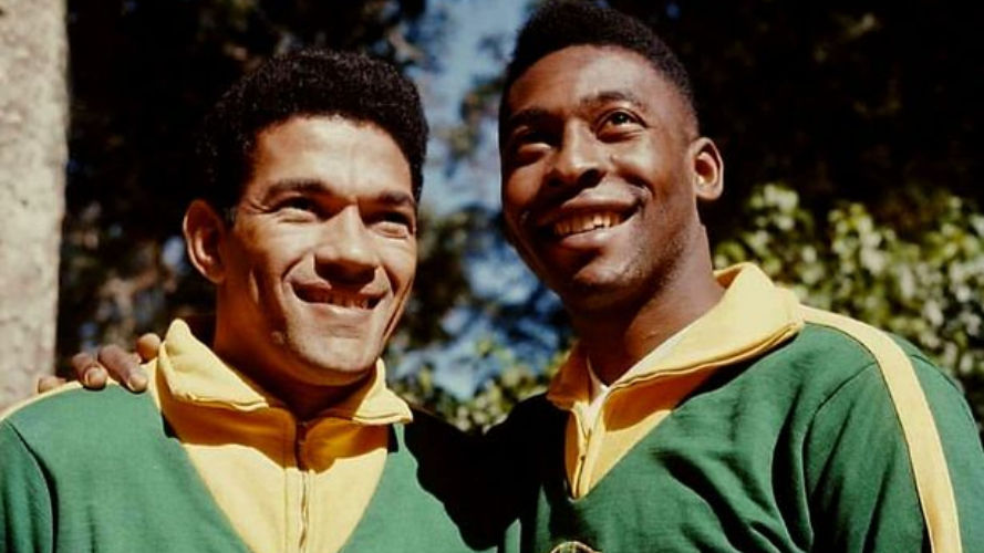Duet maut Brasil, Manuel Francisco dos Santos alias Mané (kiri) & Edson Arantes do Nascimento alias Pelé. (fifa.com).