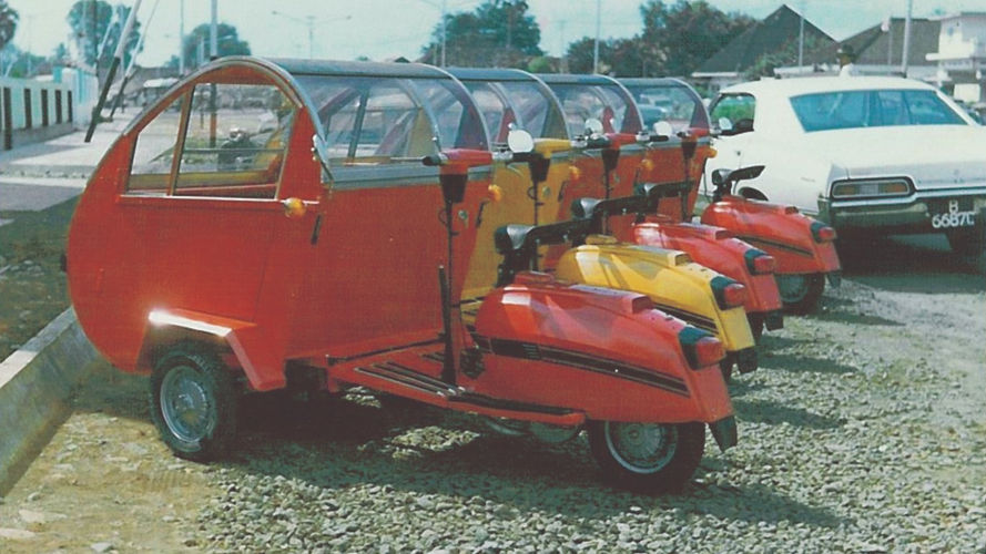 Pangkalan helicak di kawasan perumahan Jakarta. (scooterotica.org).