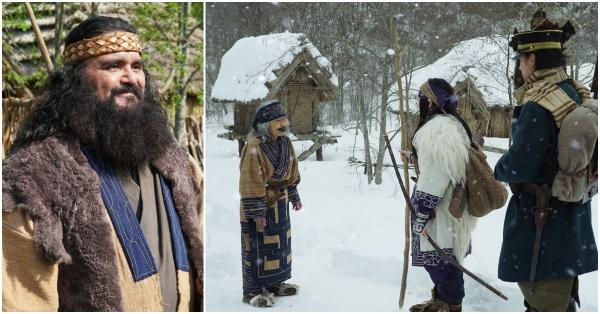 Aktor Debo Akibe (kiri) & penggambaran perkampungan Ainu. (kamuy-movie.com).