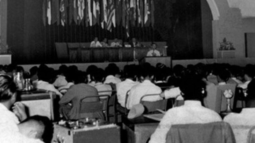 Suasana Konferensi Mahasiswa Asia-Afrika di Gedung Merdeka, Bandung. (ANRI).