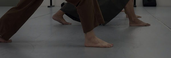 ENZAN IAIDO | Eishin-ryu Iaido may use swords, but footwork is the foundation of this martial art, similar to all martial arts.