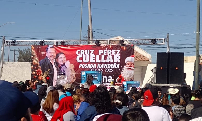 Cruz Pérez Cuéllar reúne a miles de familias en una gran posada en Delicias