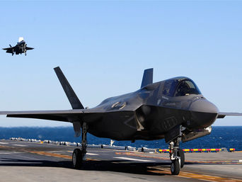 Italian Facility Unveils First Foreign-Made USAF F-35B Fighter
