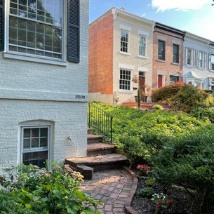Historic Preservation Officer presents Foggy Bottom history and historic district info - Video