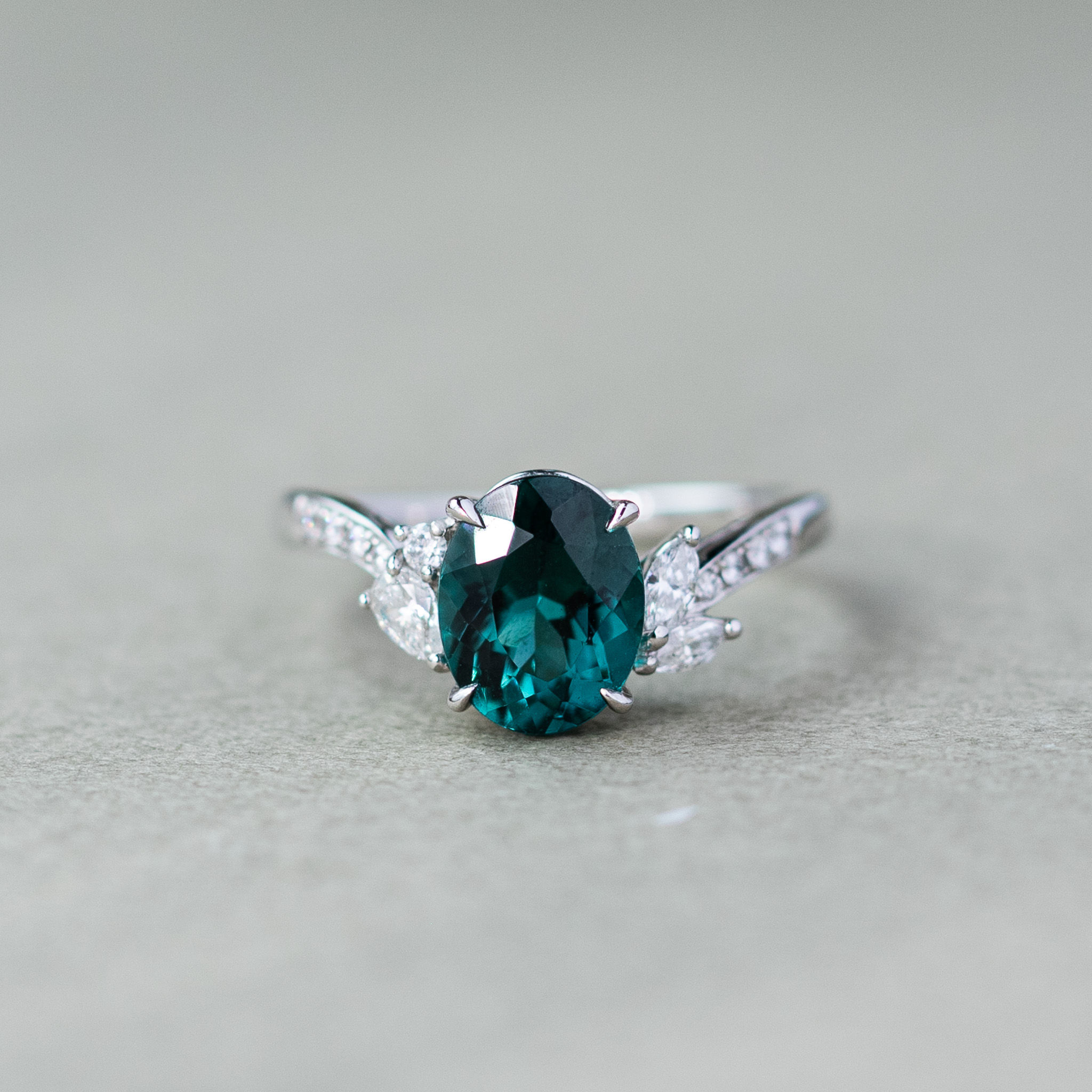 Flore Ring with Green Tourmaline
