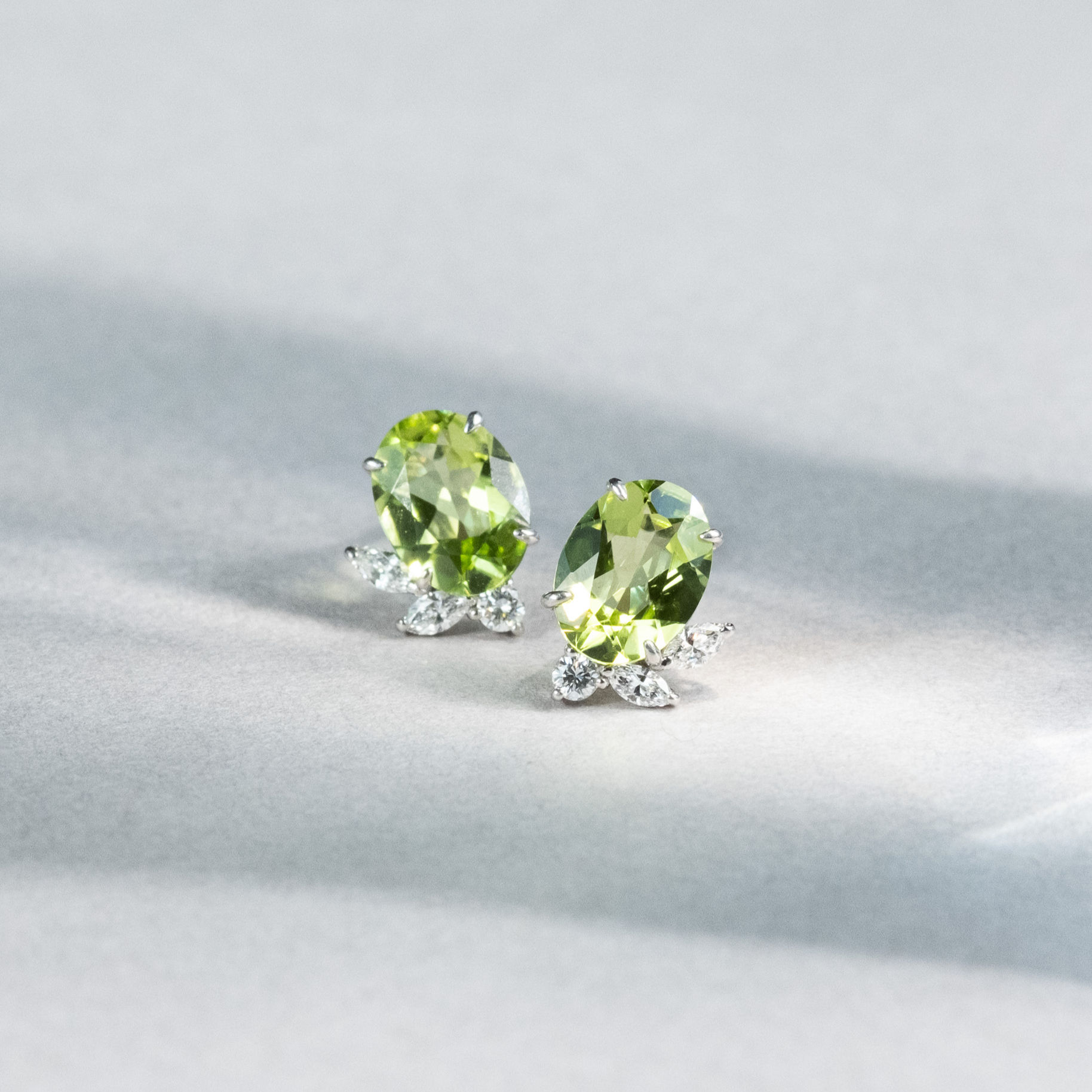 Gardenia Earrings in Peridot