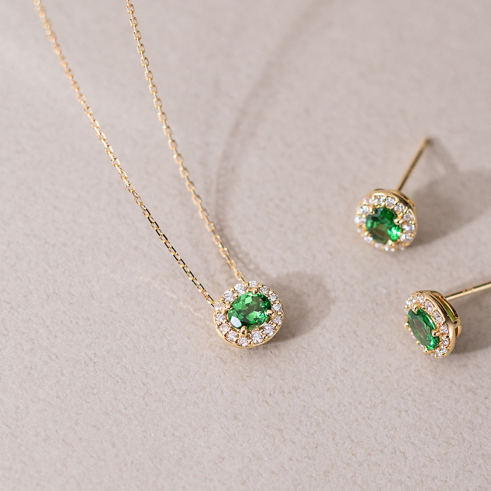 Bon Bon Necklace with Green Garnet