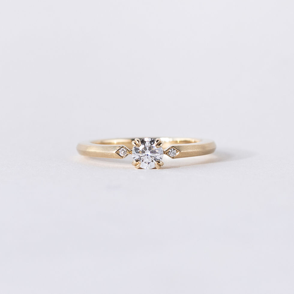 Artisan Elletra Diamond Ring
