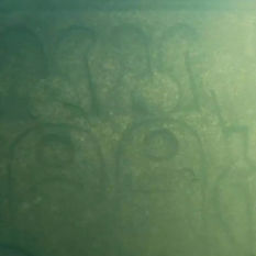 Descobertas Subaquáticas Revelam Inscrições e Gravuras de Faraós no Egito