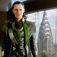 Tom Hiddleston como Loki em Vingadores