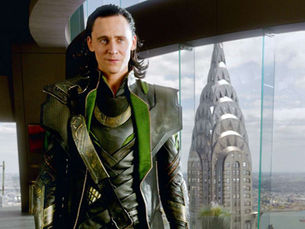Tom Hiddleston como Loki em Vingadores