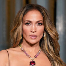 Jennifer Lopez Revela sua Jornada de Amor e Autoconhecimento em 'This Is Me... Now'