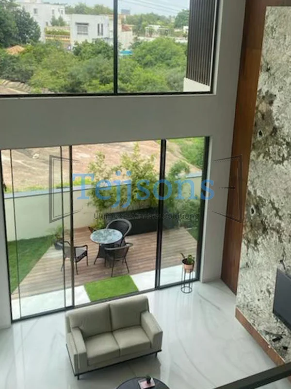 minimal aluminium windows 