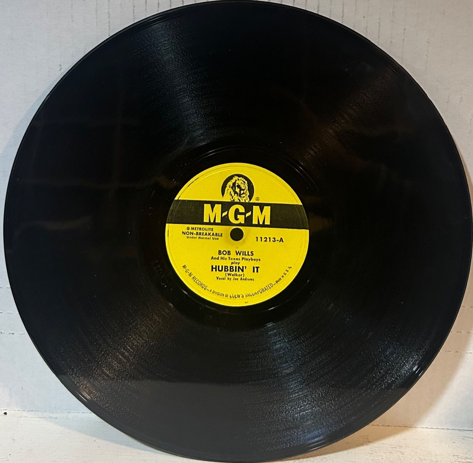 BOB WILLS MGM 11213 HUBBIN' IT/'LL BE LUCKY SOME DAY