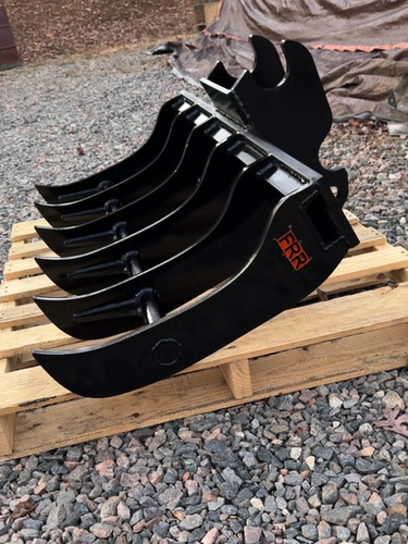 Using A Root Rake Excavator Root Rake | Ferguson Root Rakes