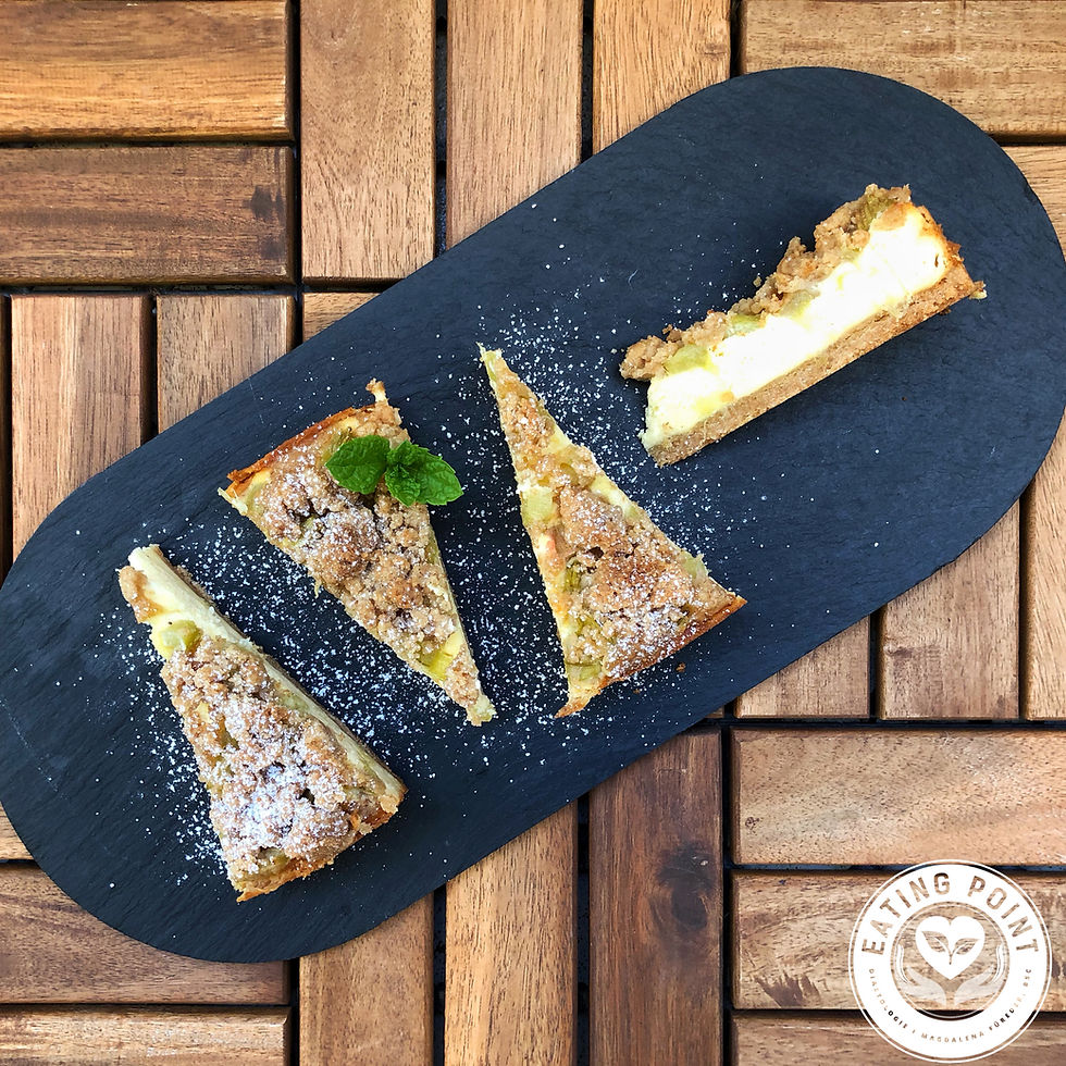 Rhabarber-Cheesecake mit Streuseln