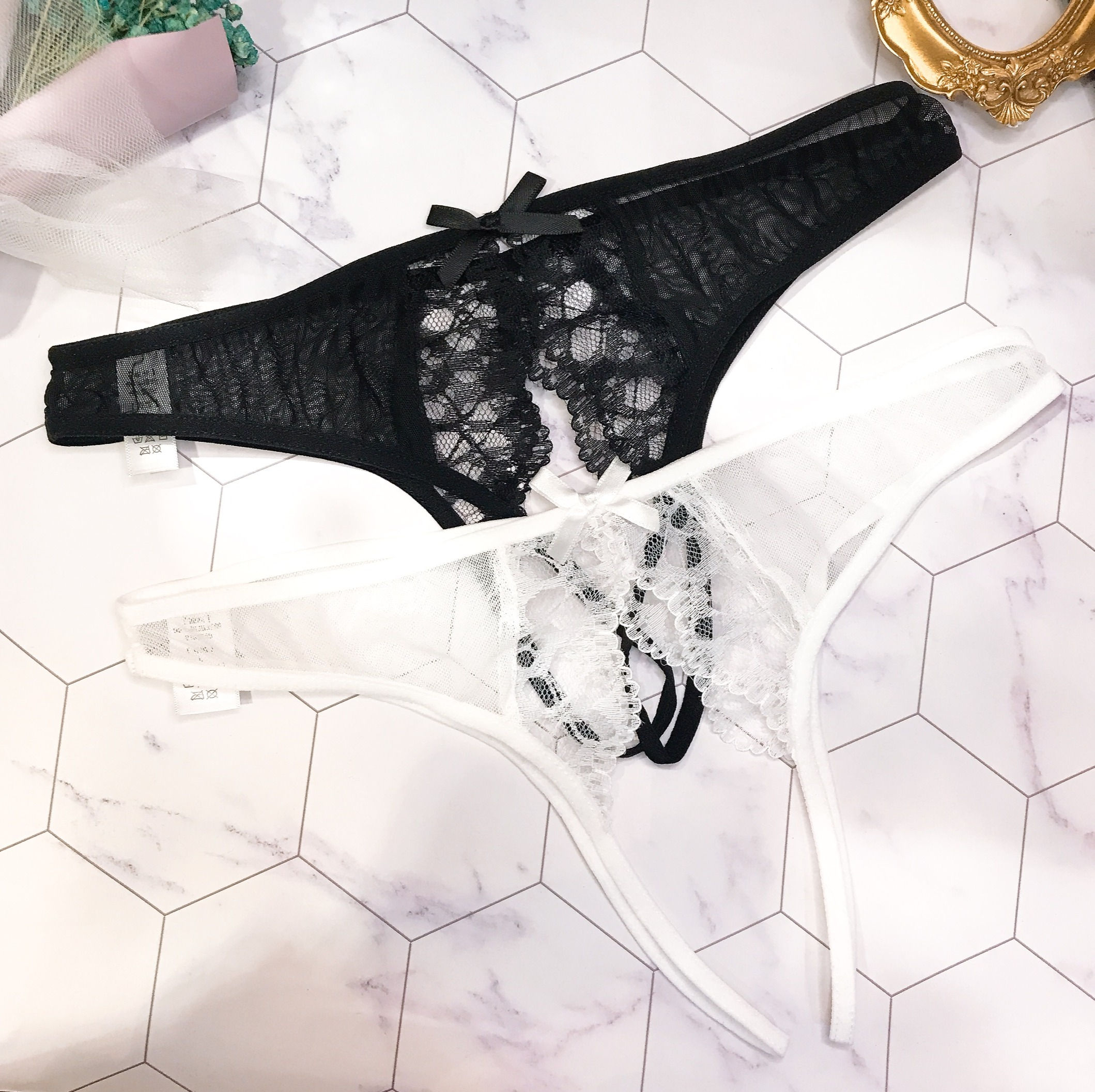 側網紗拼六瓣波浪蕾絲開浪情趣內褲 Sexy Lingerie