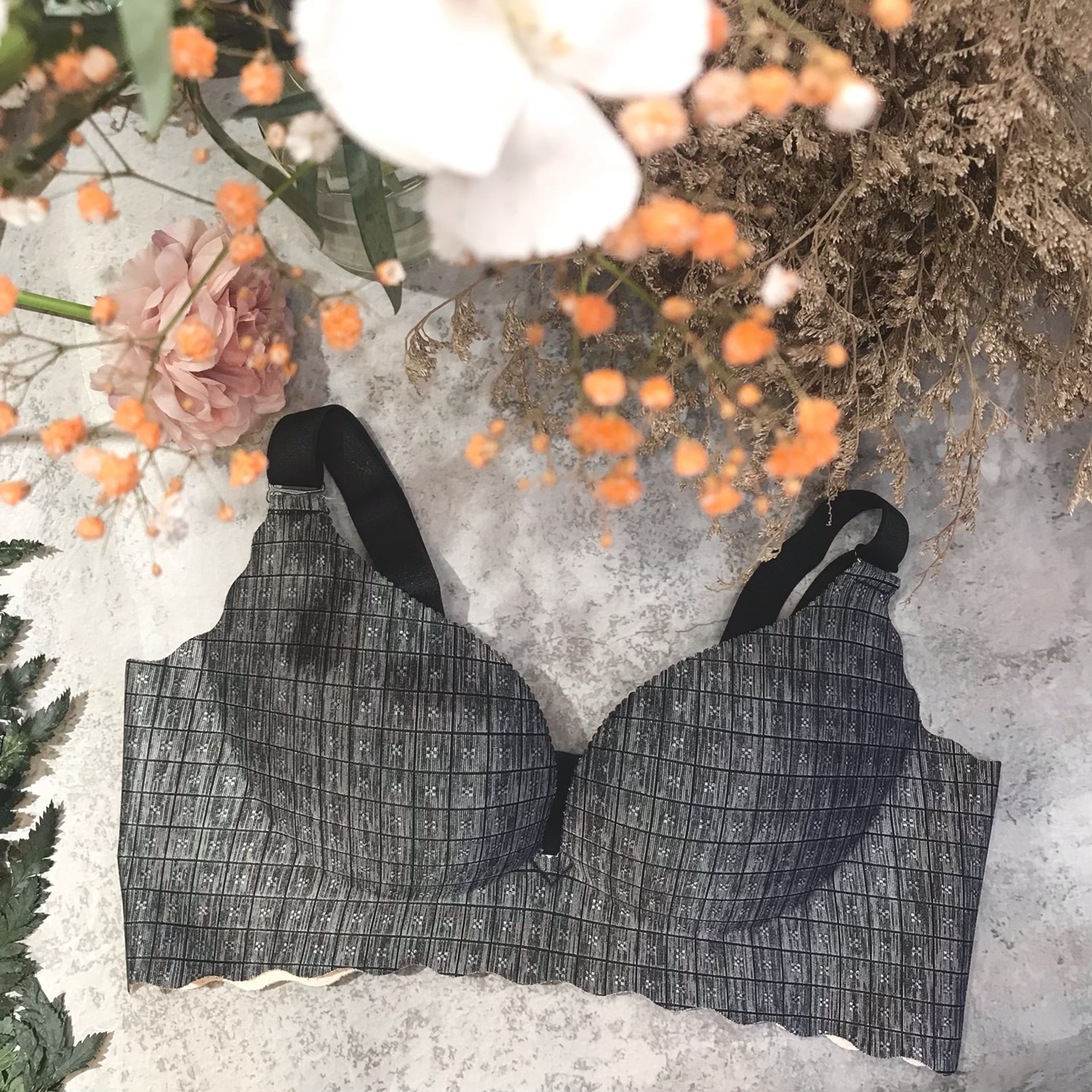 34/36/38B CUP 3D無痕波浪格線T-shirt Bra