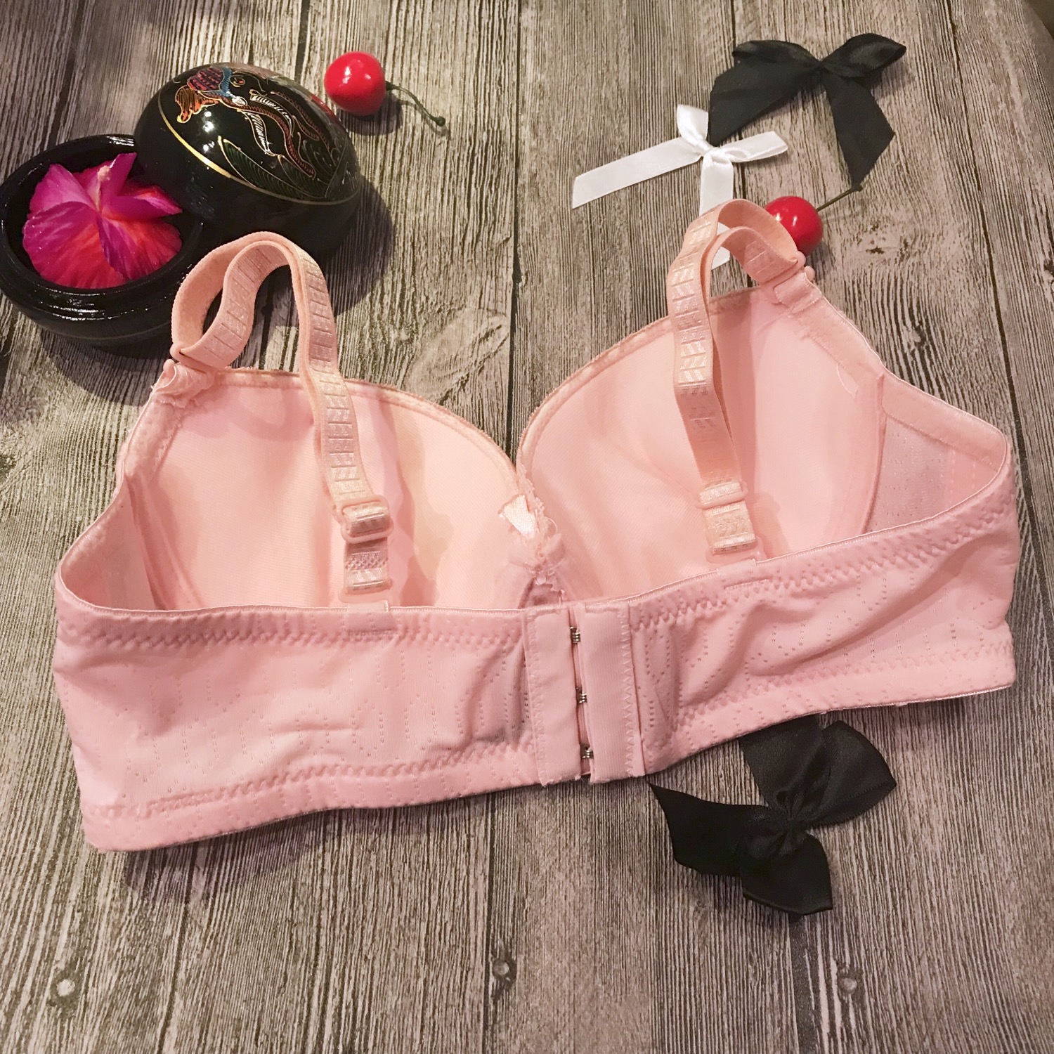 縮圖：32B CUP Bra 胸圍