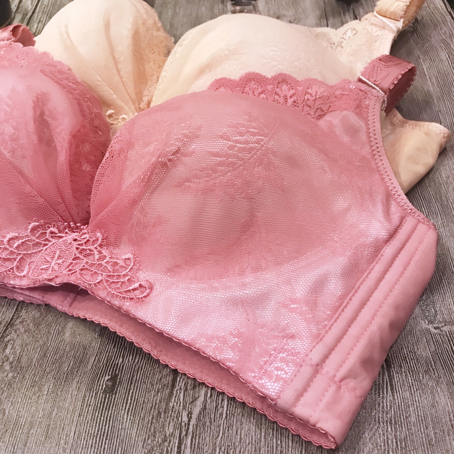 縮圖：B CUP Bra 胸圍