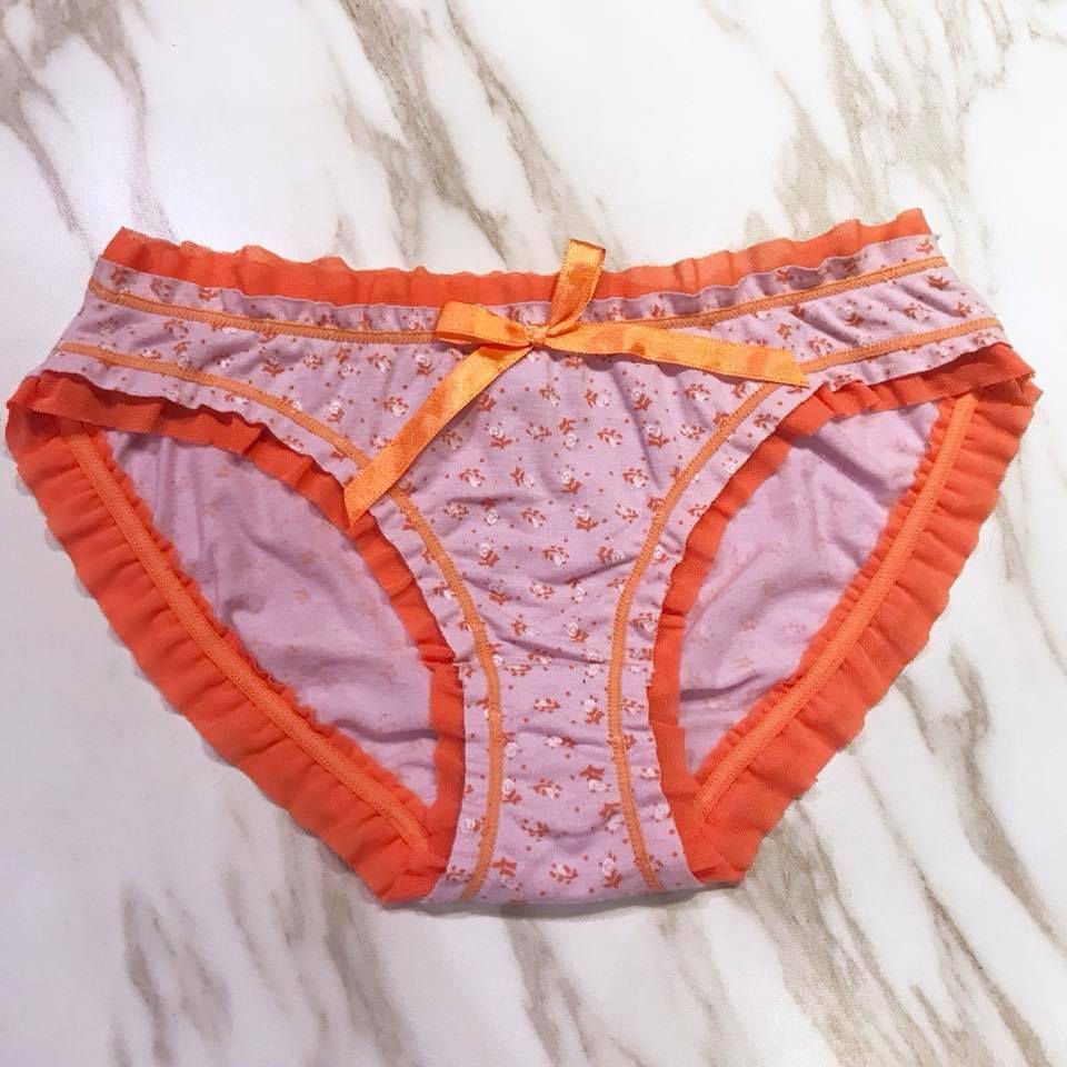 縮圖：低腰棉質拼色紗邊內褲(Low rise Panty)