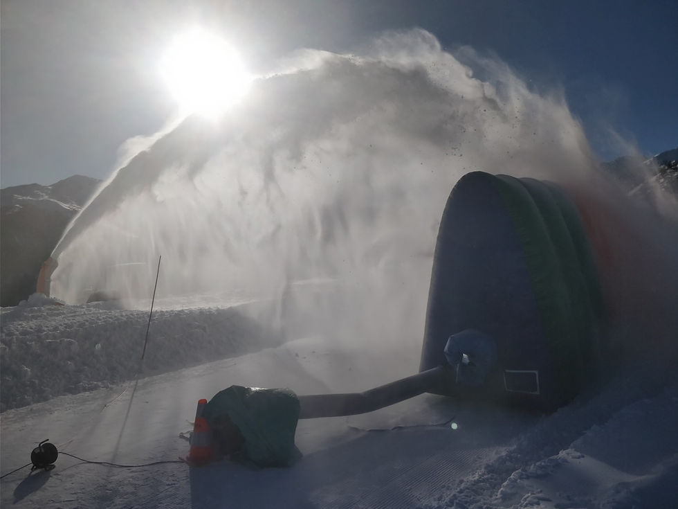 Construction igloo en neige