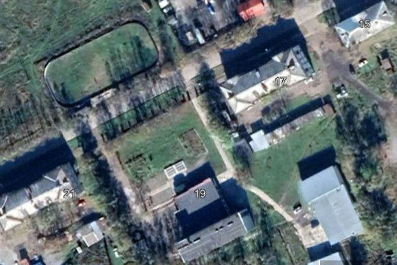 Спутниковая карта с местом размещения "Ледовой площадки"