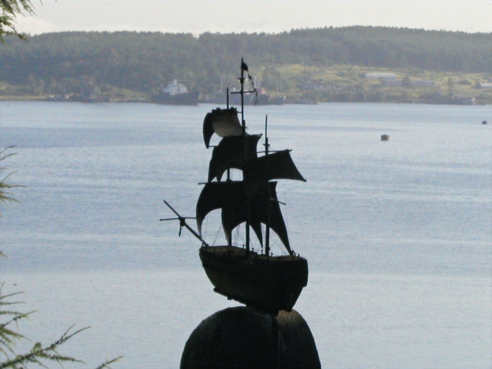 Памятник Фрегату "ПАЛАЛДА" в бухте Постовая