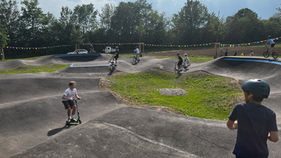 Leutershausen – Erste Pumptrack-Anlage eingeweiht!