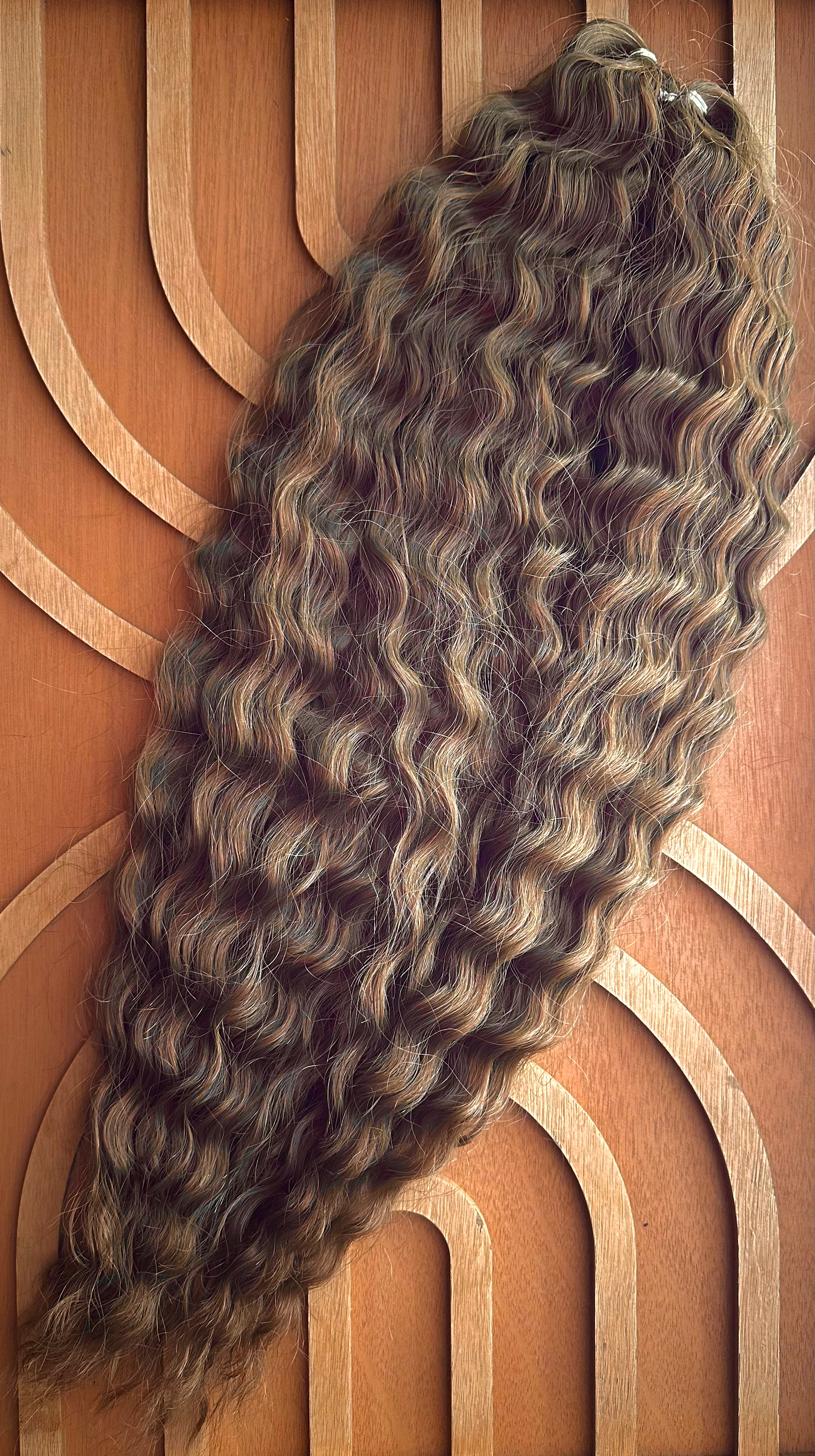 Ariel Curl, Teddy