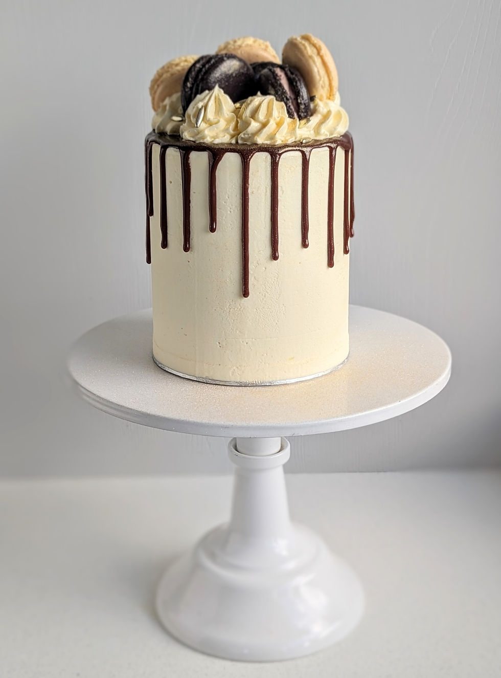 Thumbnail: Order online birthday cakes West Yorkshire