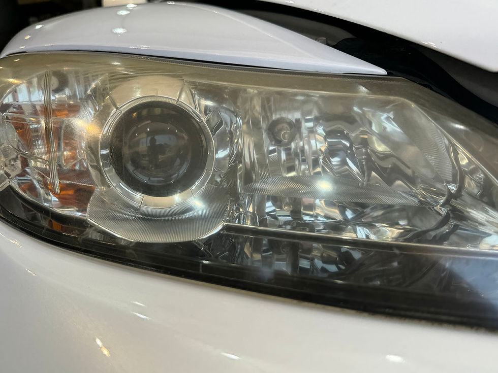 マツダ RX-8のヘッドライトの黄ばみの状態の確認