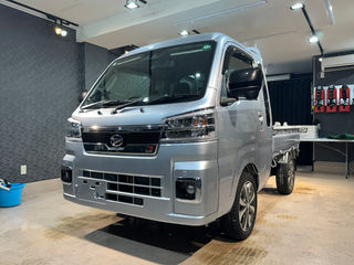 新型車ダイハツ ハイゼットトラックのガラスコーティング施工車事例 ／ 神奈川県横浜市戸塚区M様より