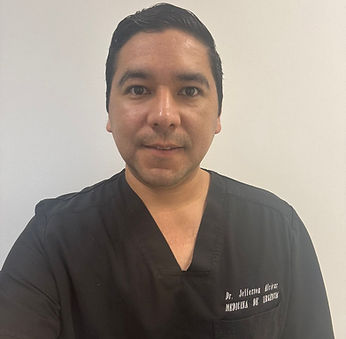 DR Jefferson Alcivar Castillo .jpeg