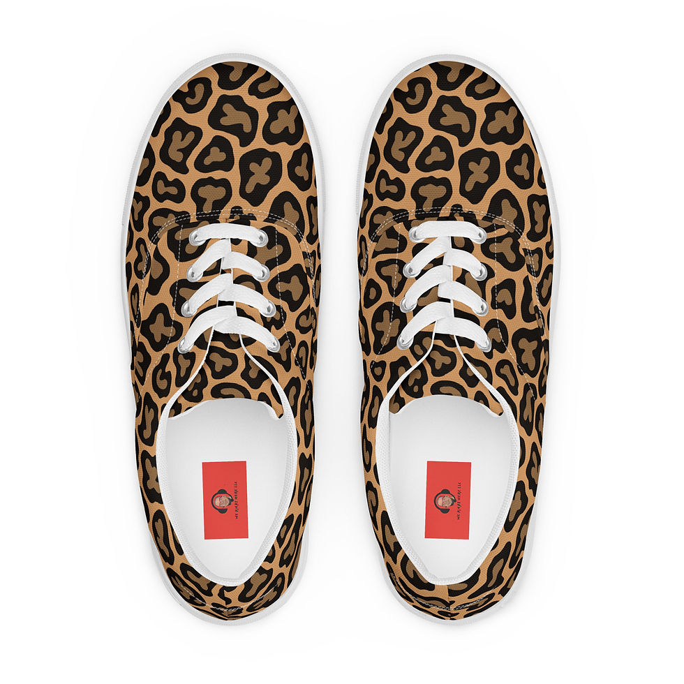 Women’s lace-up canvas shoes