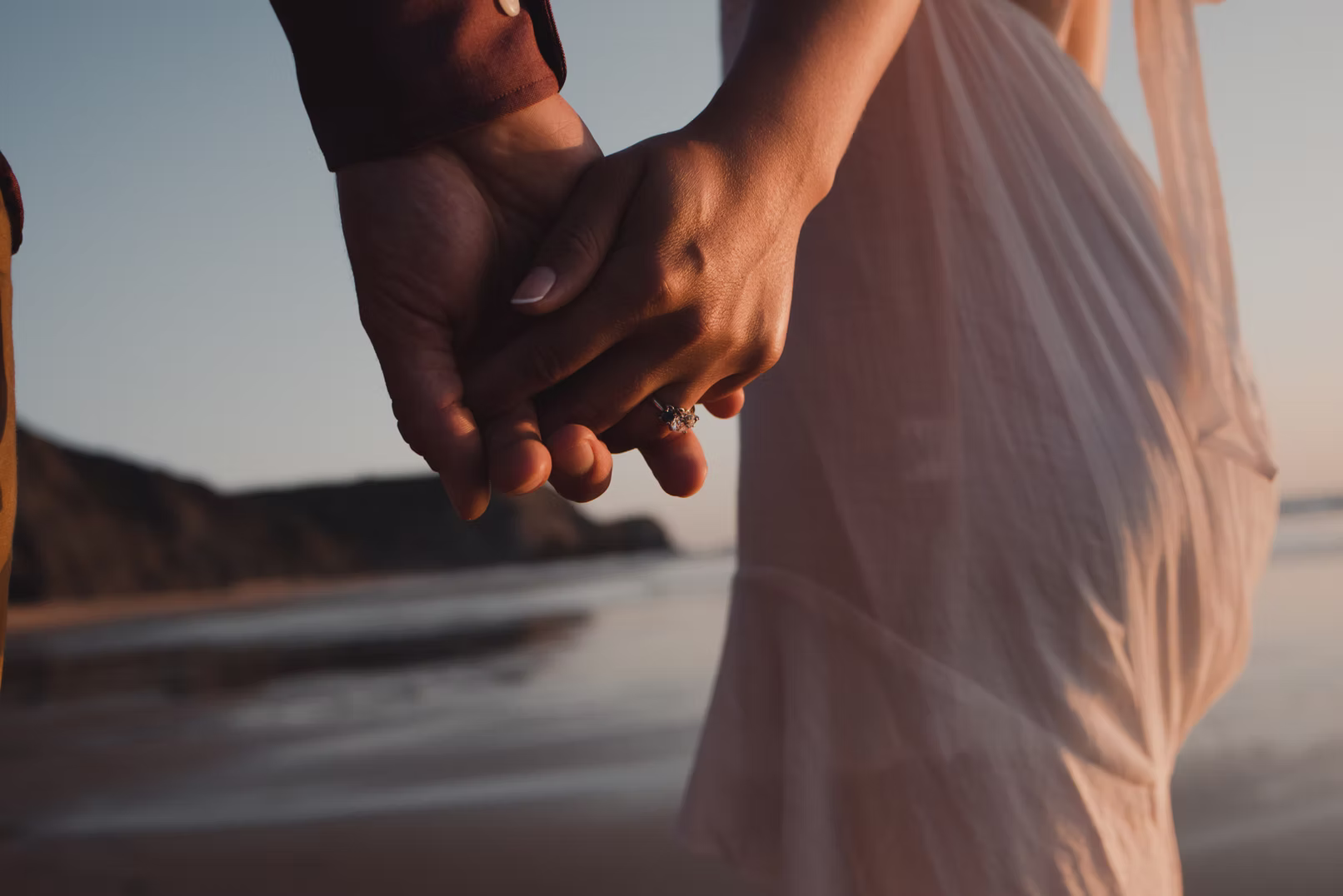 Candid couple moment at Tonel Beach Sagres